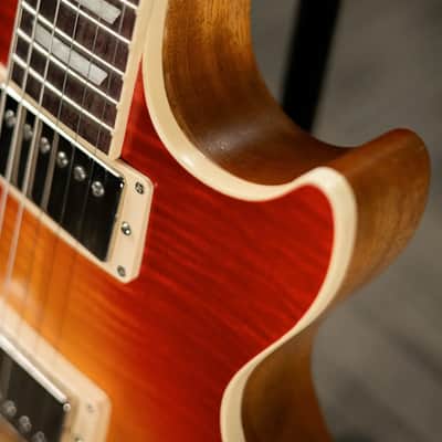 Gibson Les Paul Standard '60s Faded Electric Guitar - Vintage Cherry Sunburst with Hardshell Case image 11
