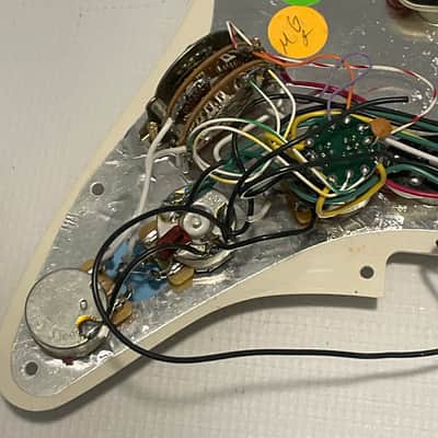 2004 USA Fender American 50th Anniversary Deluxe Stratocaster Cream S1 Switch Loaded Pickguard SC1 Pickups 11 Screw 1 Ply image 13