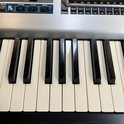 Roland Fantom-X8 Audio Track 88-Key Synthesizer Electronic Keyboard FantomX8 X8 image 6