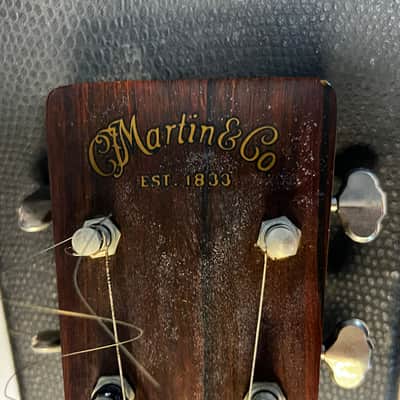 1933 CF Martin 0-18 Parlor Guitar Sunburst w case image 11