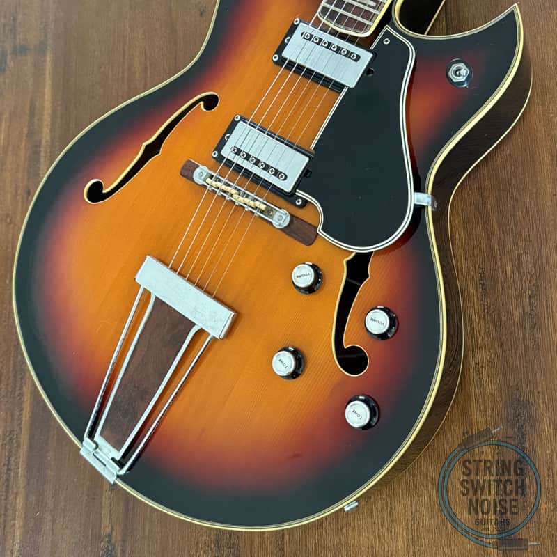 1973 Yamaha AE-11, (ES175) Sunburst