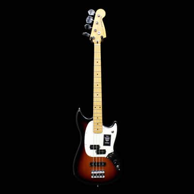 Fender Player II Mustang Bass PJ, Maple Fingerboard, 3-Color Sunburst image 3