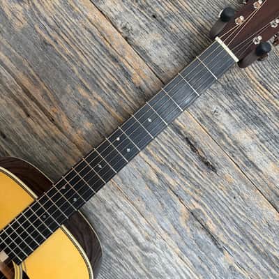 Used Martin 000-28 Custom Shop Acoustic Guitar - Natural w/OHSC image 3