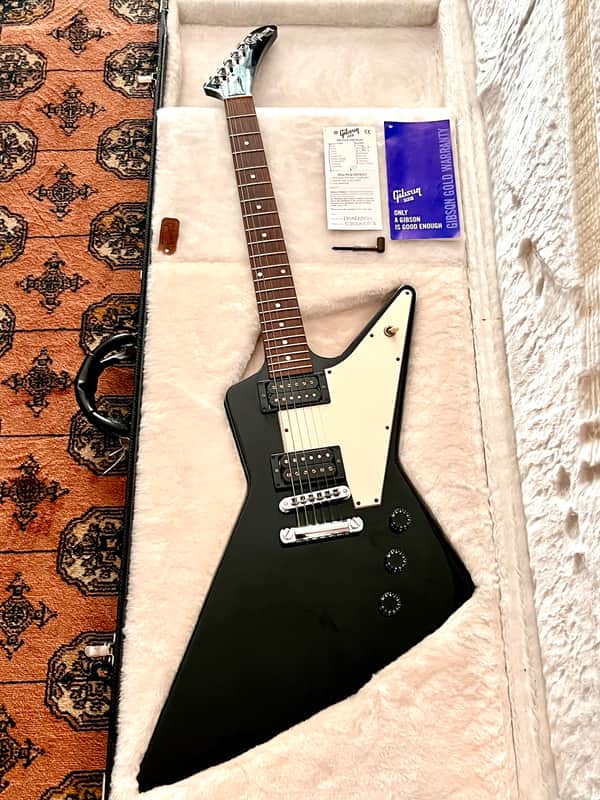 Gibson Explorer - 2000 - Black image 1