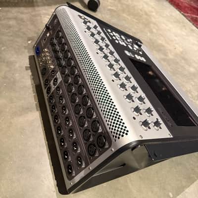 QSC TouchMix-30 Pro 32-Channel Digital Mixer - Excellent Condition image 2