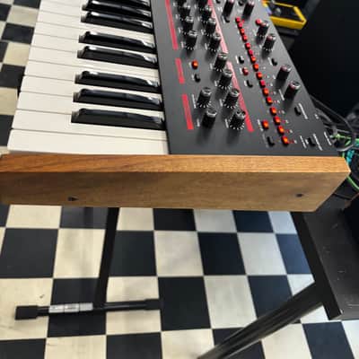 Sequential Pro 2 44-Key 4-Voice Monophonic / Paraphonic Synthesizer 2018 - 2020 - Black with Wood Sides image 5