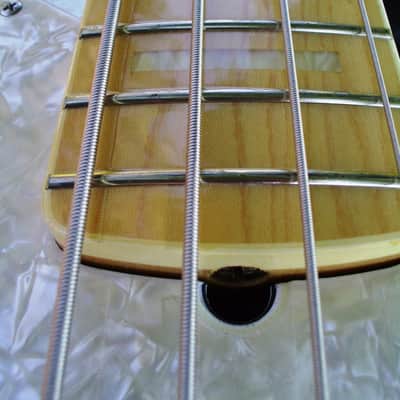 Fender blacktop custom jazz Blizzard pearl Bild 6