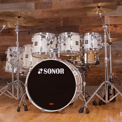 Sonor Force 3003 6 Piece Maple Drum Kit, White Sparkle Lacquer (Pre Loved) image 2