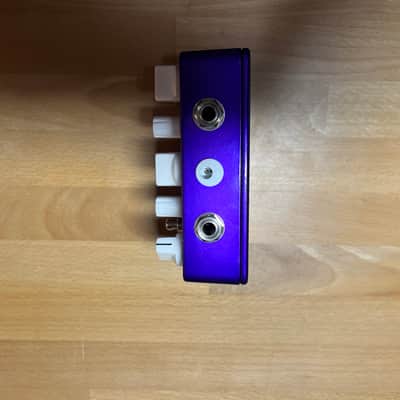 Lawrence Petross Design (LPD) Sixty 8 Deluxe Overdrive with Independent Boost 2018 - Purple image 6