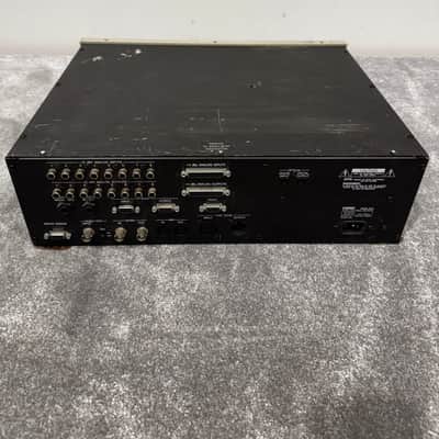 Fostex RD-8 – Digital Multitrack Recorder w/ Model 8312 Remote Control – Good image 8