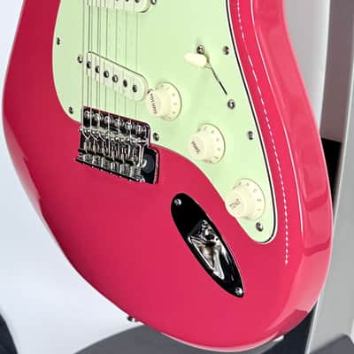 Fender Fender American Professional Classic Stratocaster Faded Dakota Red Serial #:25085961 image 4