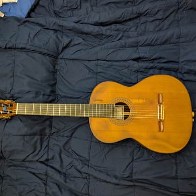 Simon Marty Handmade classical guitar 2001 - French polish image 5