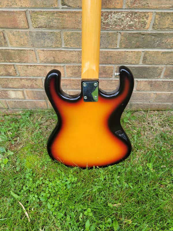 CAMEO DELUXE BASS Teisco ビザール ベース CAMEO DELUXE BASS Teisco ビザール ベース 【公式通販】