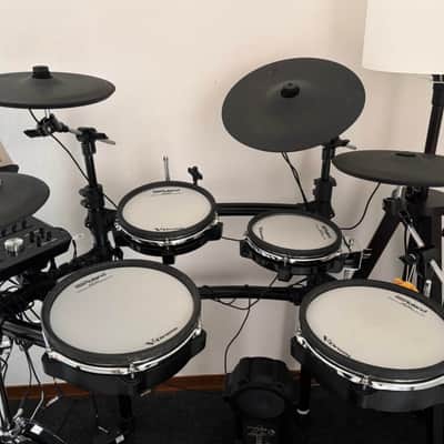 Roland TD-25KV V-Drum Kit with Mesh Pads 2010s - Black image 2