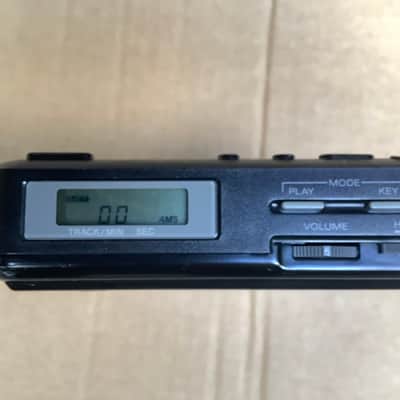 SONY D-22 Discman CD Player Made In Japan Vintage 90,s image 7