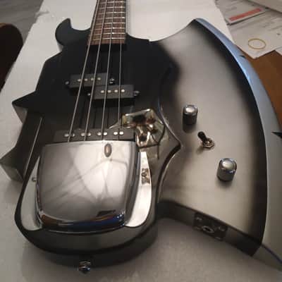 Firefly AXE Bass Guitar 2026 image 9
