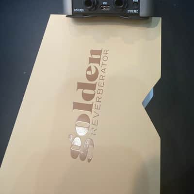 Universal Audio Golden Reverberator 2021 - Present Gold image 3