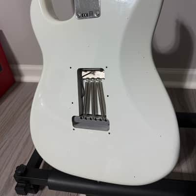 Fender Custom Shop GT11 Journeyman Relic Stratocaster - Olympic White/3-tone Sunburst 2025 - Olympic White/3-tone Sunburst image 5