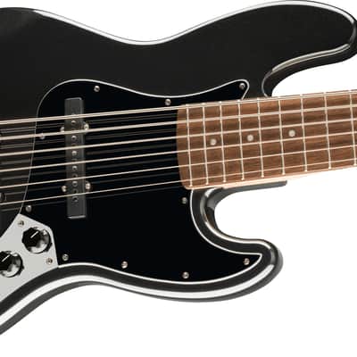 SQUIER - Affinity Series Jazz Bass VI  Laurel Fingerboard  Black Pickguard  Black Metallic - 0378671565 image 4
