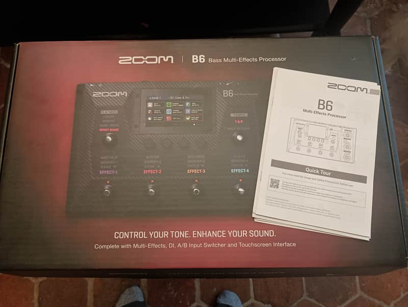 Zoom B6