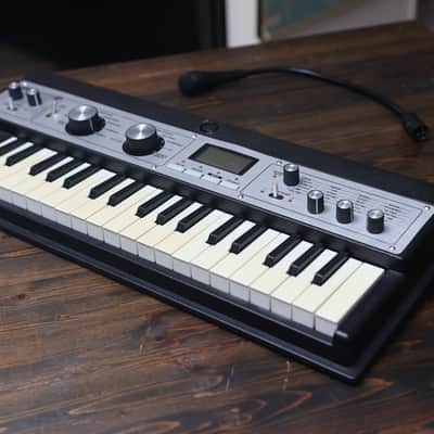 Korg MicroKORG XL 37-Key Synthesizer/Vocoder 2010s - Black image 1