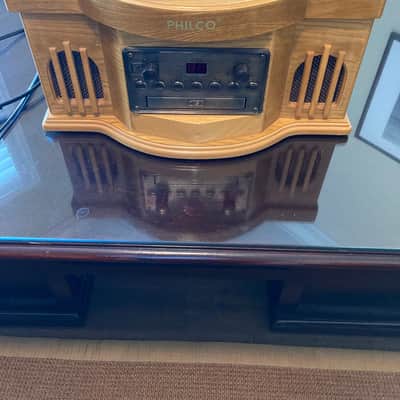 Philco Turntable CD w/Cassette Brown Wood image 1