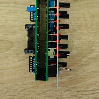Frequency Central Berlin School Sequencer Quanitised  2025 - white/black image 2