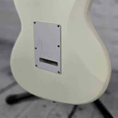 Ibanez ICHI00 VWH Ichika Nito 6 String Electric Guitar Vintage White image 9