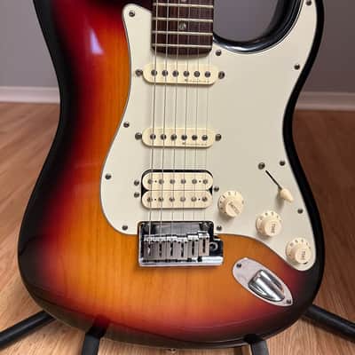 Fender American Deluxe Fat Stratocaster HSS with Rosewood Fretboard 1999 - 2003 3-Color Sunburst image 2