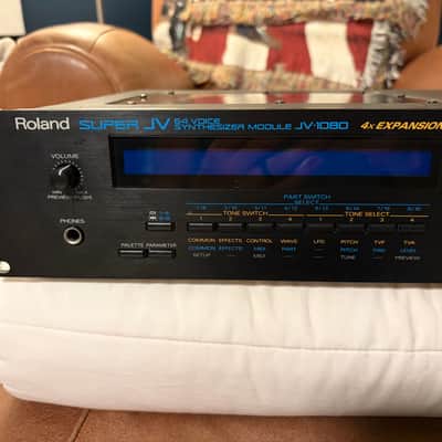Roland JV-1080 64-Voice Synthesizer Module image 1