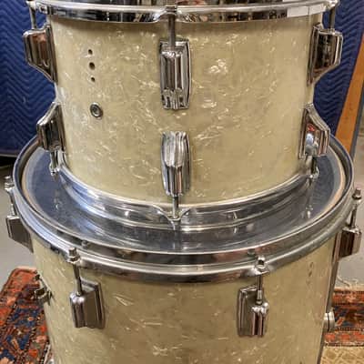 Vintage 1960’s Rogers Holiday Drum Set 20 12 16 Beavertail Lugs image 8