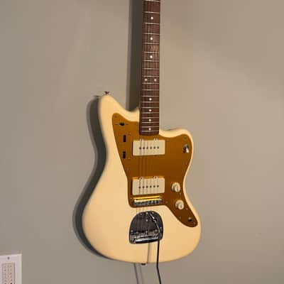 Squier J Mascis Jazzmaster upgraded fender tremolo case included - Vintage White image 1