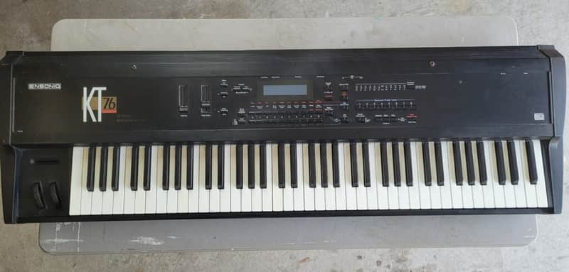 Ensoniq KT-76 64-Voice Digital Synthesizer 1995 - Black image 1