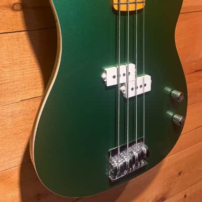Fender MIJ Aerodyne Special Precision Bass 2022 - 2024 - Speed Green Metallic image 2