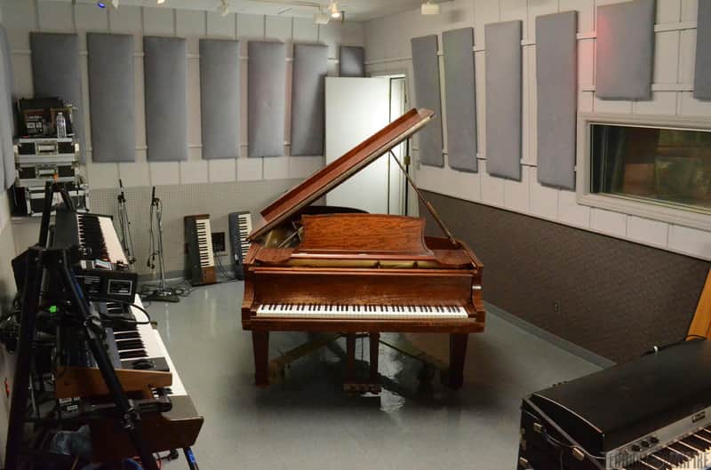 1906 Steinway B7 Classic 7' Grand Piano from Sunset Sound Factory #29919 image 1