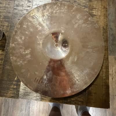 Wuhan 16" Traditional / Western Series Crash Cymbal 2000s-present - B20 Bronze image 7