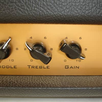 Suhr Badger 18 18-watt Tube Guitar Amp Head, Black Tolex/Gold Faceplate image 9