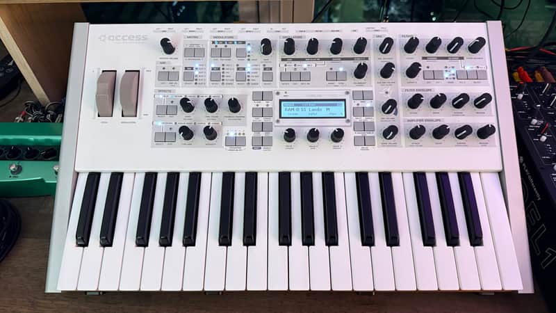 Access Virus TI Polar 37-Key Digital Synthesizer | Reverb
