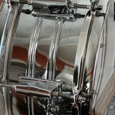 Pearl 5 x 14" Steel Shell Snare Drum 10 Lug image 9