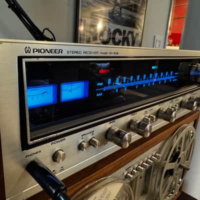 Vintage Pioneer SX-636 Receiver, Restored image 2