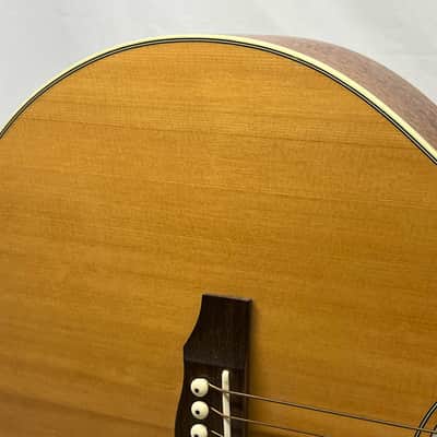 Guild Jumbo Junior E SP/MH Acoustic Electric Guitar image 4