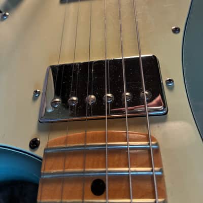 Fender American Professional Stratocaster with Roasted Maple Neck 2018 - 2019 - Sonic Blue image 8