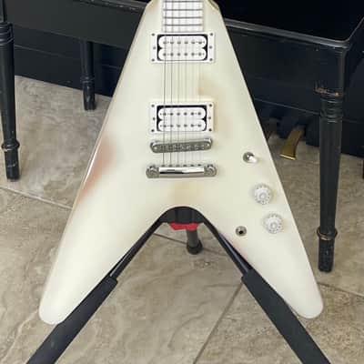 Gibson Brendon Small Snow Falcon V Guitar image 1