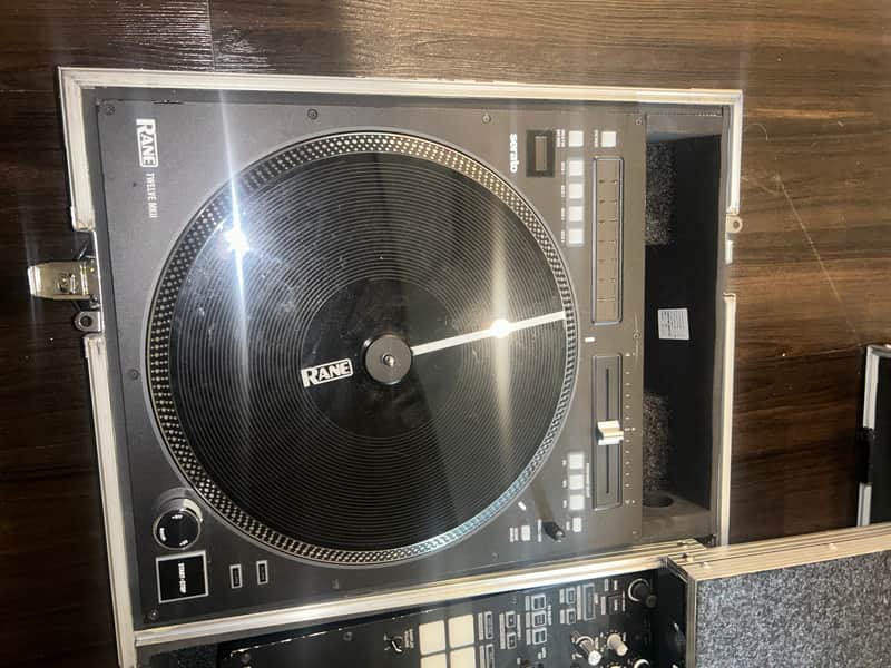 Rane Twelve MKII DJ Turntable Controller 2020 - Present - Black image 1