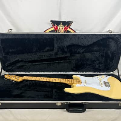 Fender 1981 Bullet Doublecut Electric Guitar with Hard Shell Case image 1
