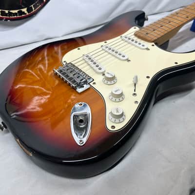 Squier Standard Stratocaster Strat Electric Guitar image 17