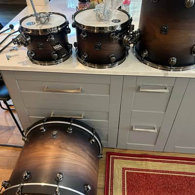 NATAL ORIGINALS WALNUT DRUM KIT, VINTAGE BURST image 8