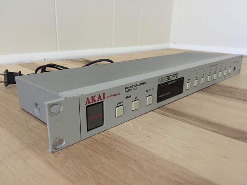Akai ME30PII Programmable Rack Mount Midi Patch Bay *Works | Reverb