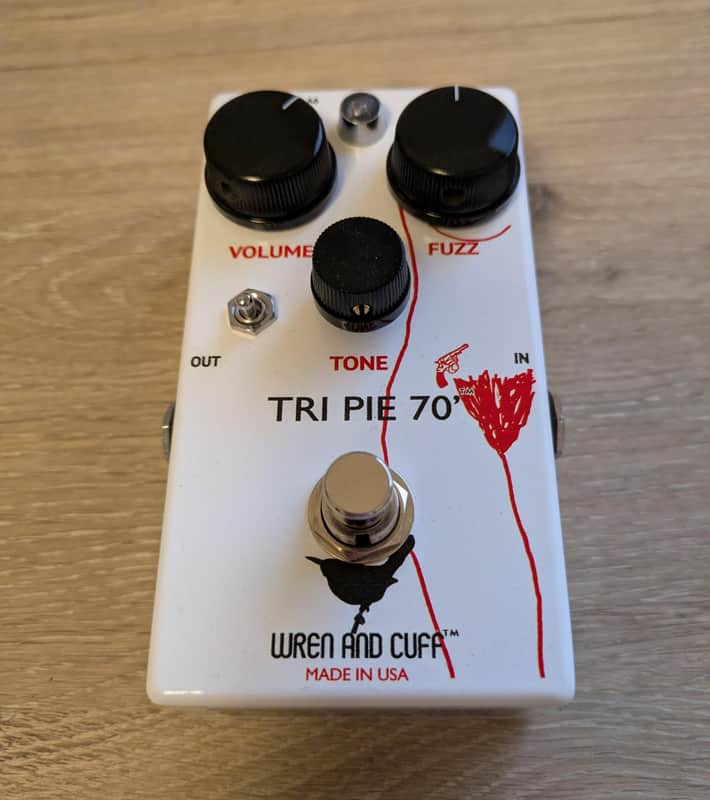 Wren and Cuff Tri-Pie '70