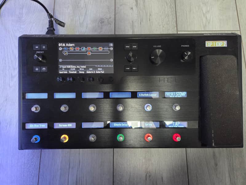 Line 6 Helix Floor Guitar Amp Modeler and Effects Processor & Line 6 Helix Bag imagen 1